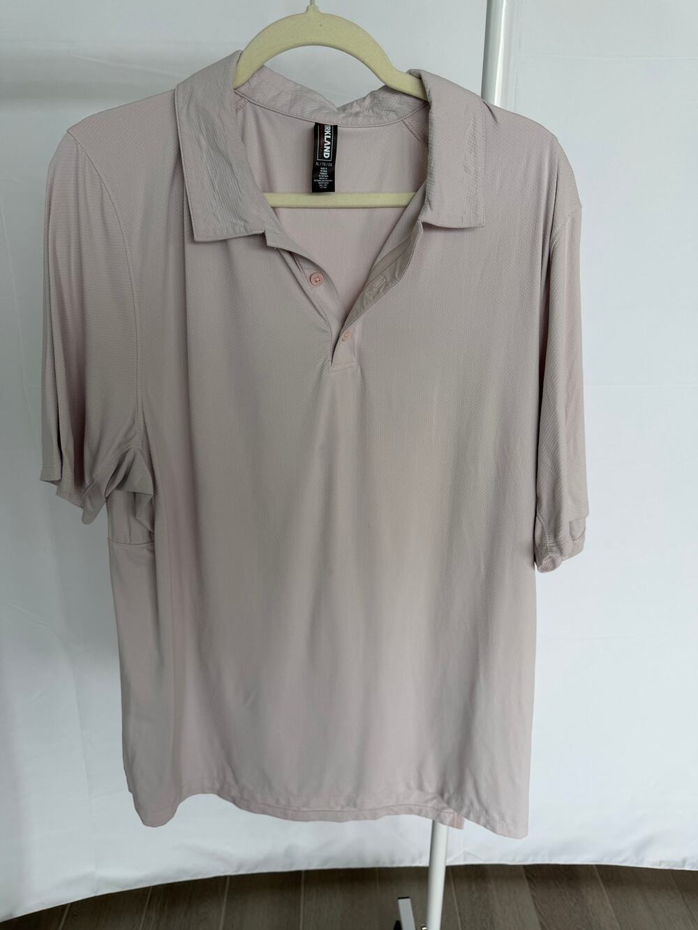 Kirkland Signature Men’s XL Light Pink Performance Golf Polo Shirt